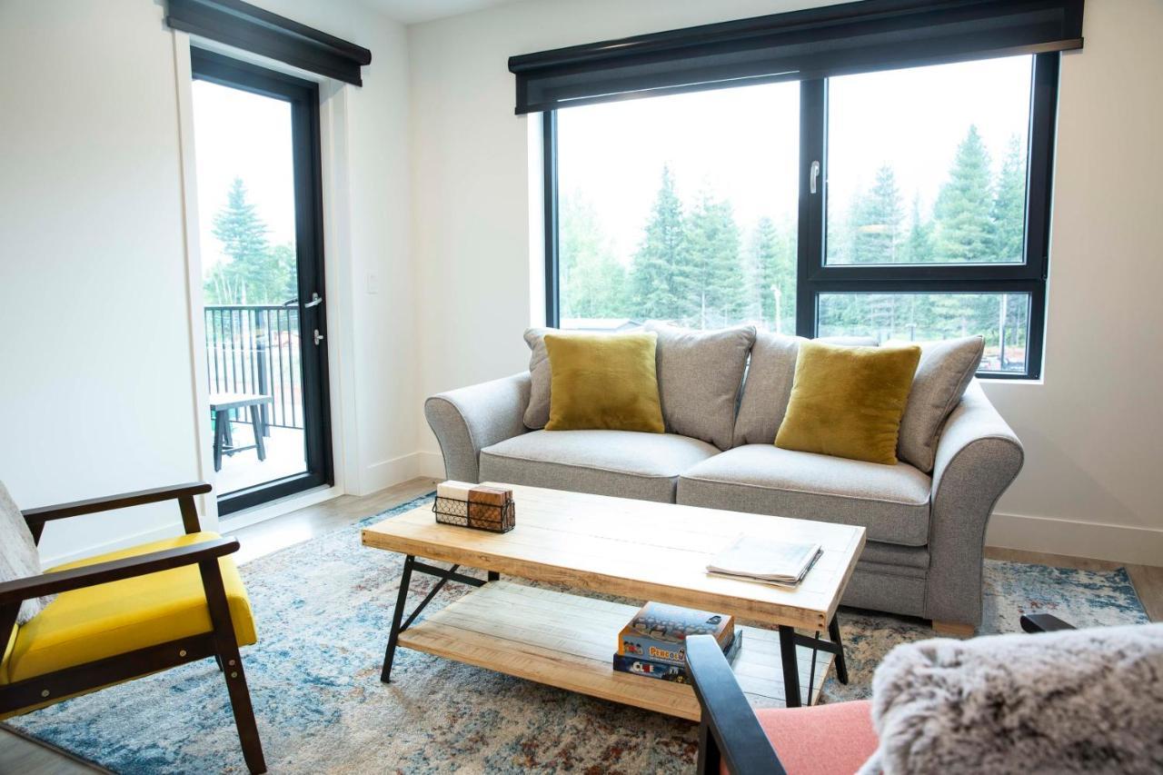 Revytalise - Cozy 3 Bedroom * Revelstoke