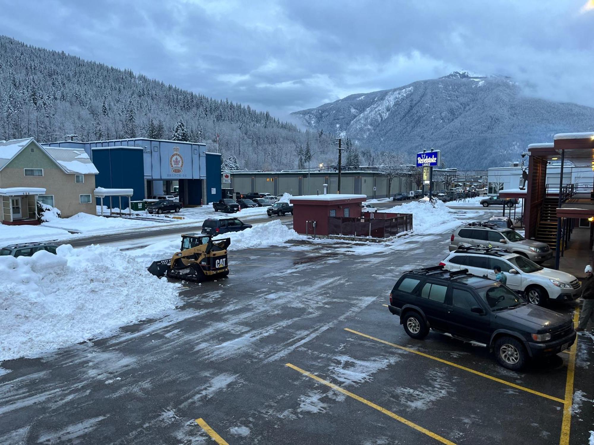 Revelstoke Lodge Motel Revelstoke