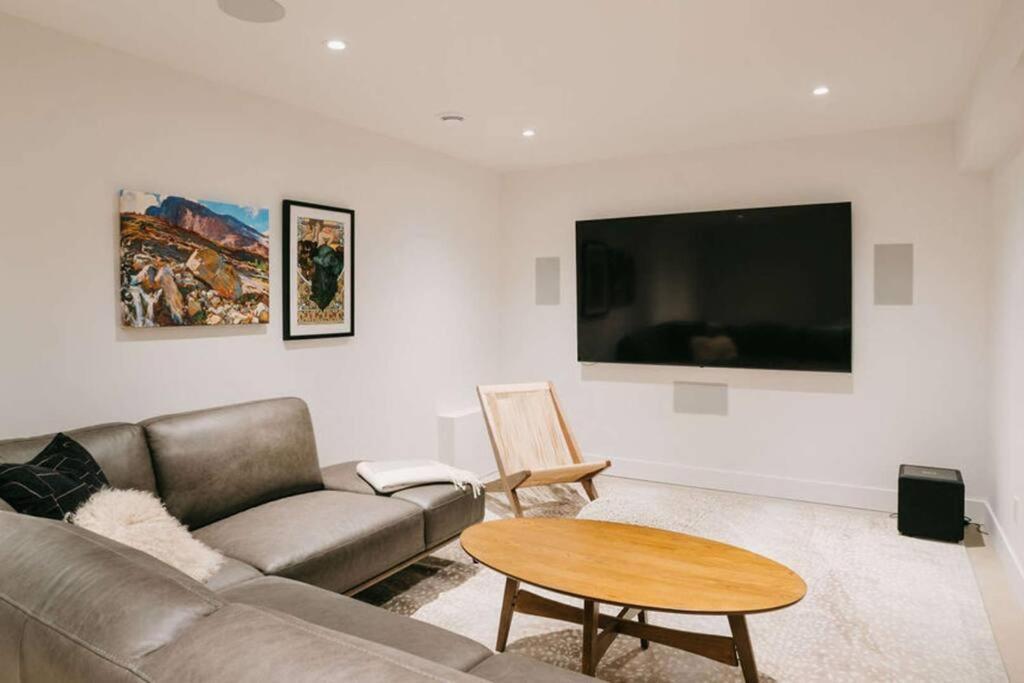 Shelter Bay-the Alder By Vacations Holiday home Revelstoke