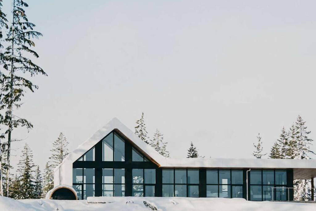 Shelter Bay-the Alder By Vacations Holiday home *