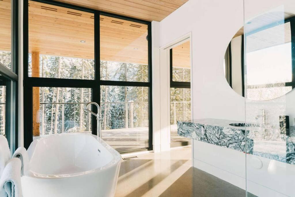 Shelter Bay-the Alder By Vacations