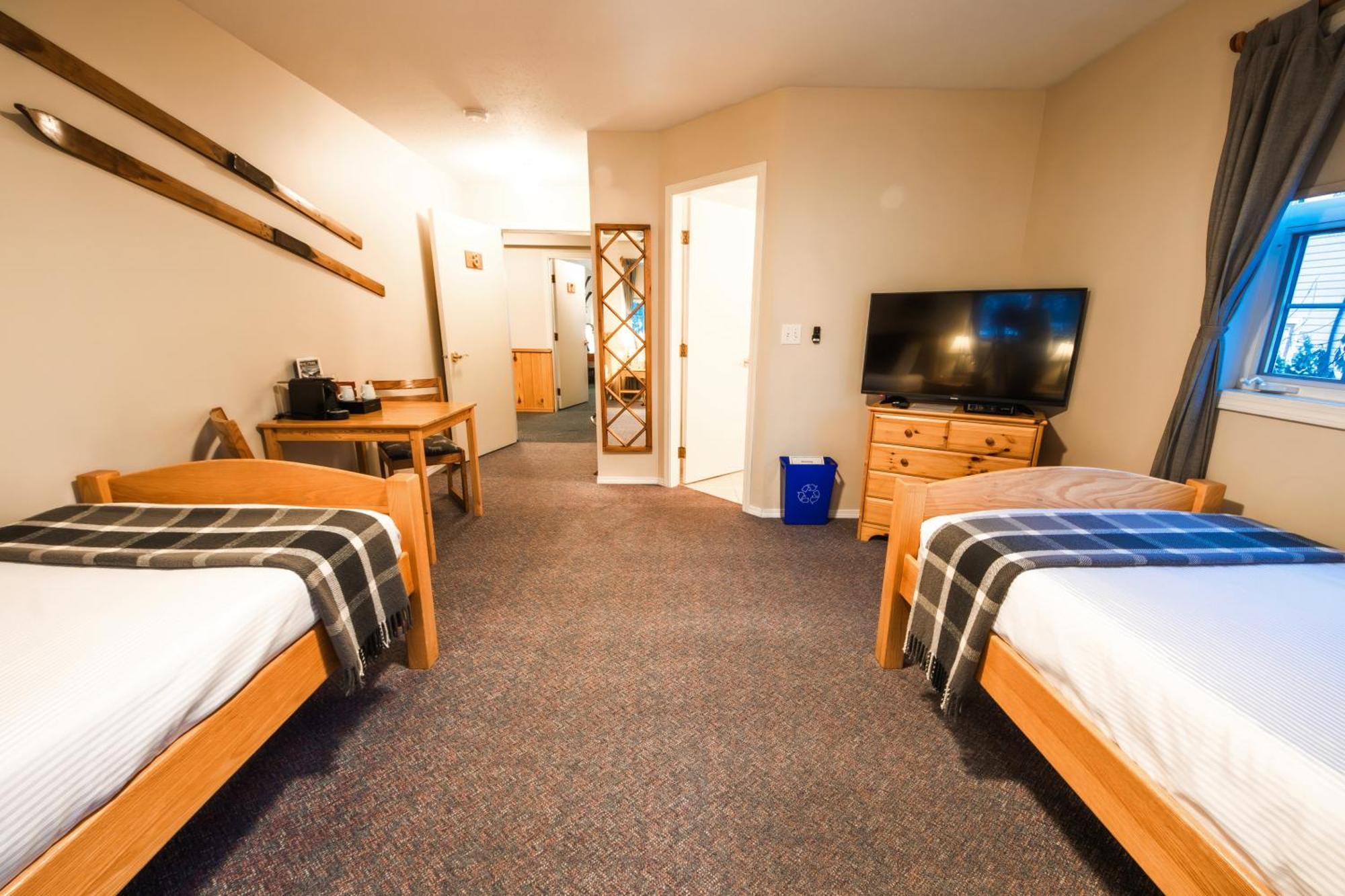 Hotel Courthouse *