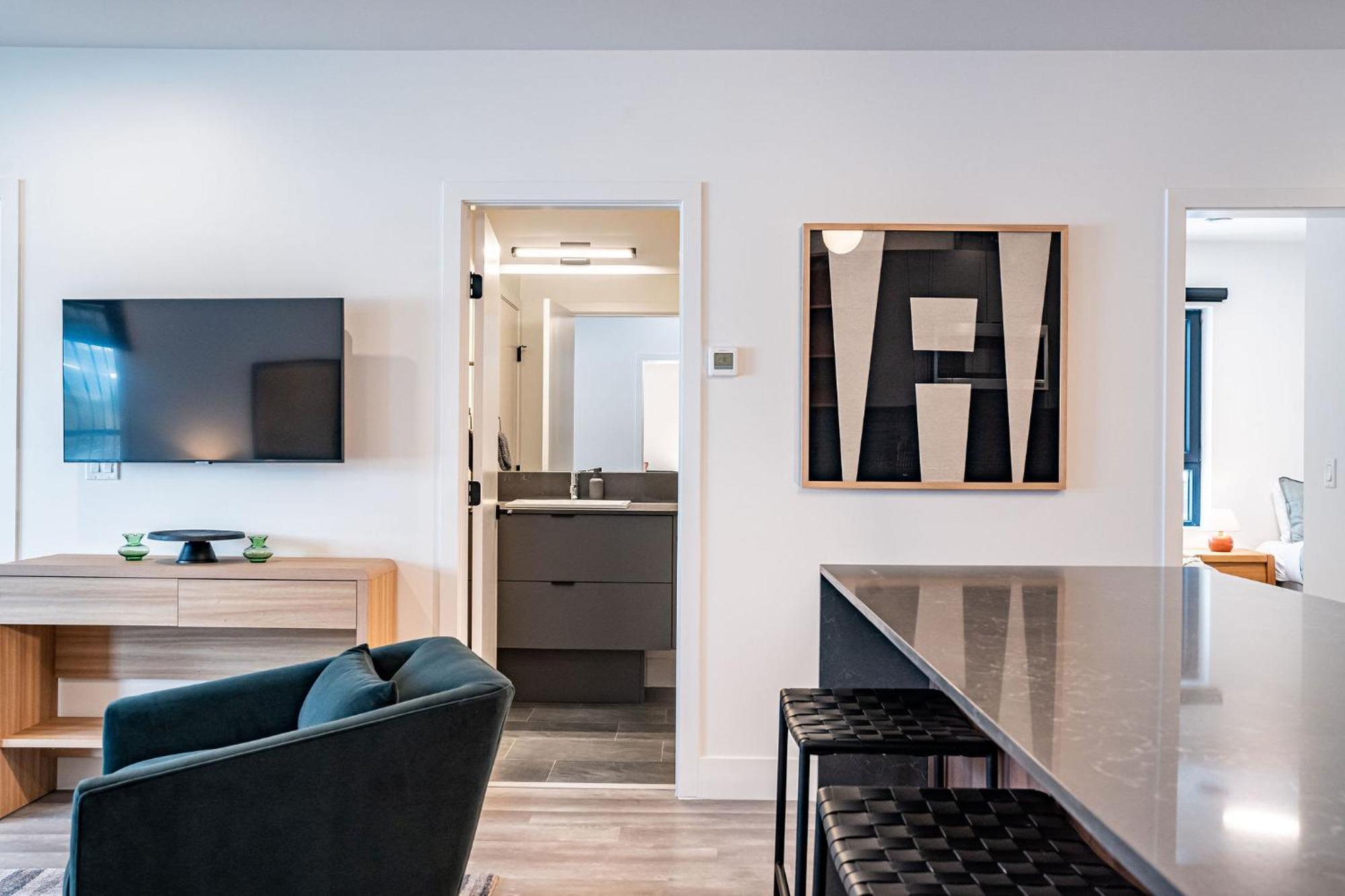 Escape To Revy - Beautifully Designed Holiday home *