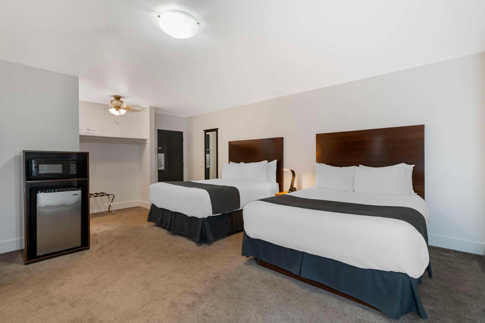 Stoke Surestay Collection By Western Motel 3*