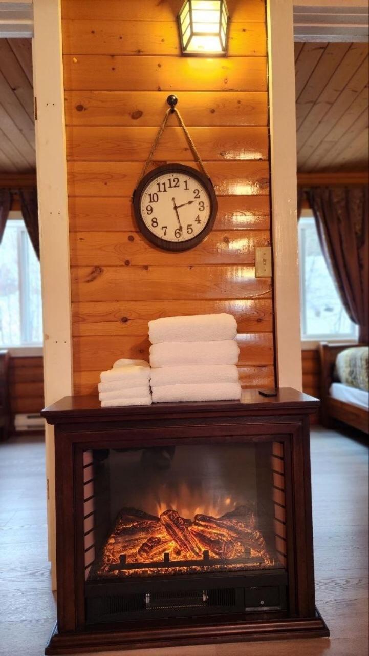 Mt. Alpine Chalets Revelstoke