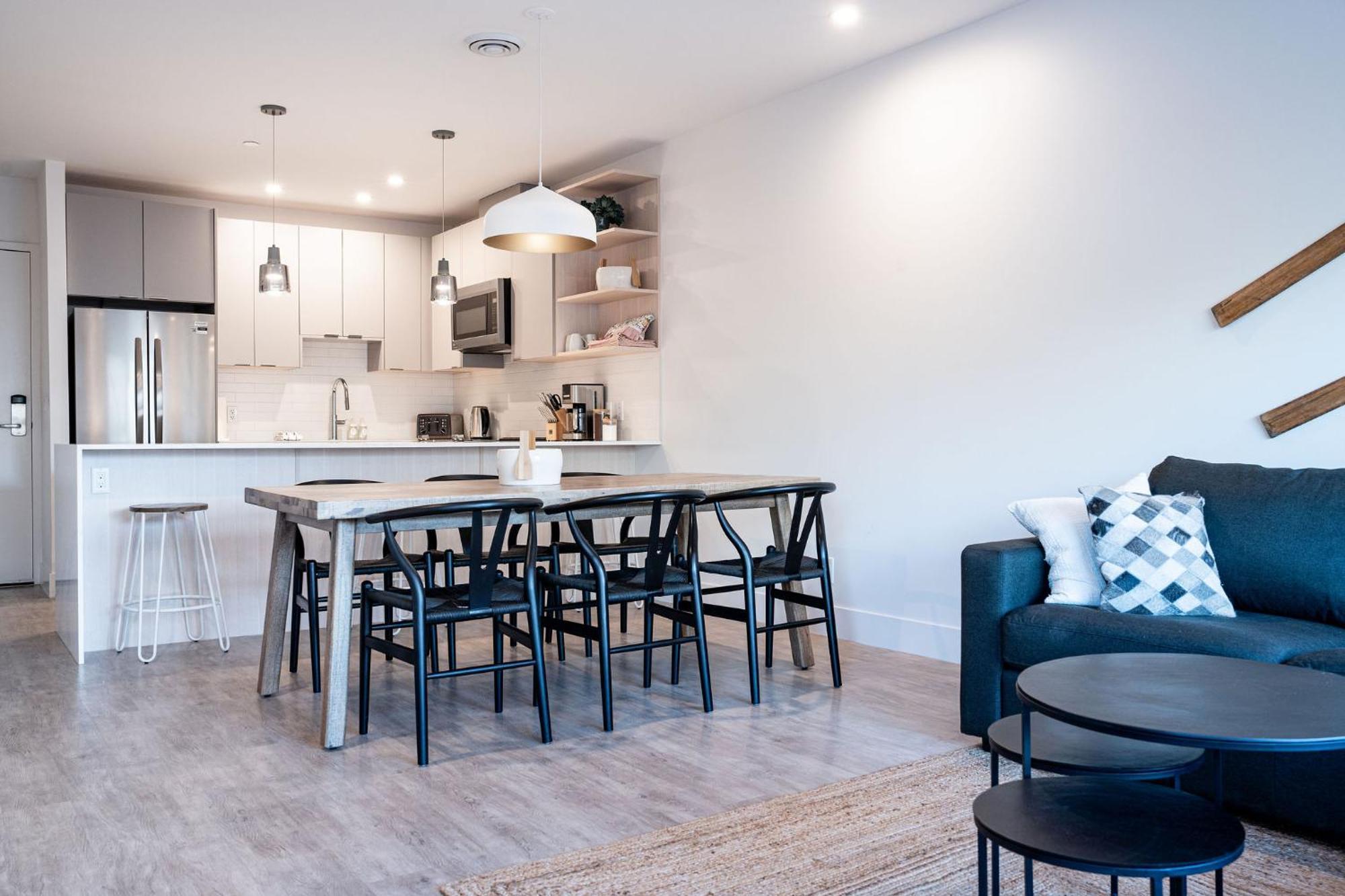 Drop In By Vacations Apartment Revelstoke