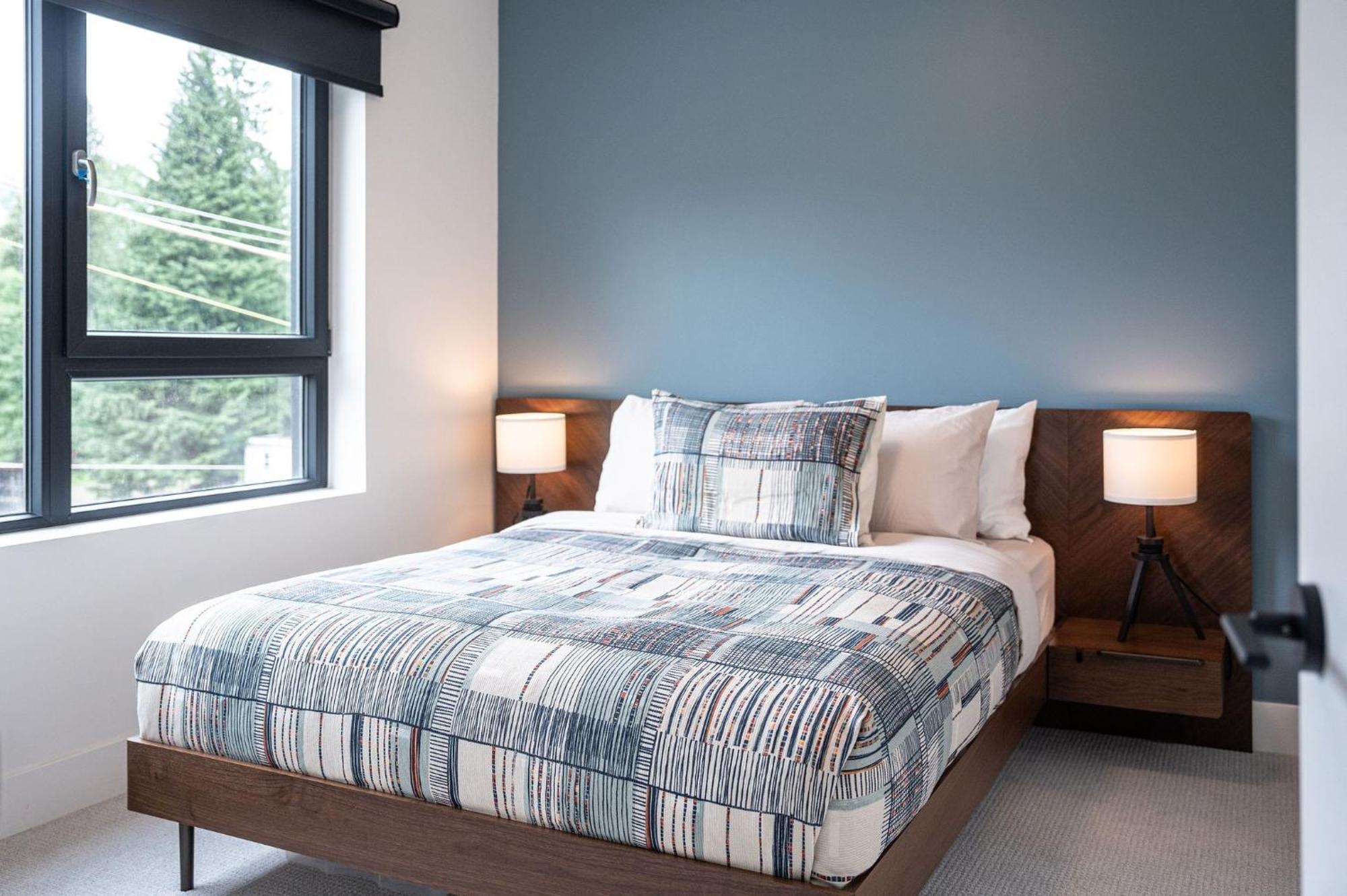 Apartment Summit Views By Vacations Revelstoke