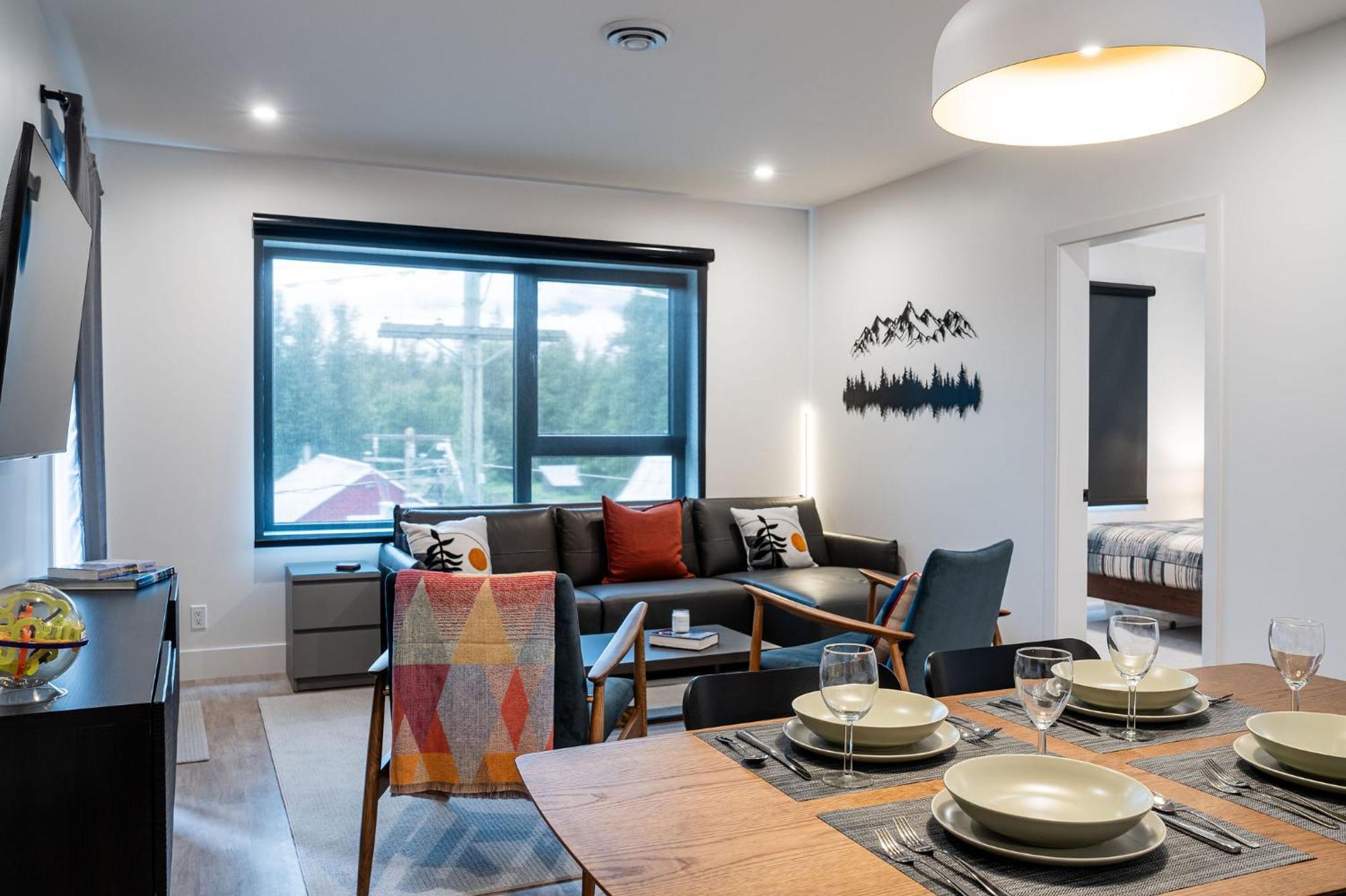 Summit Views By Vacations * Revelstoke