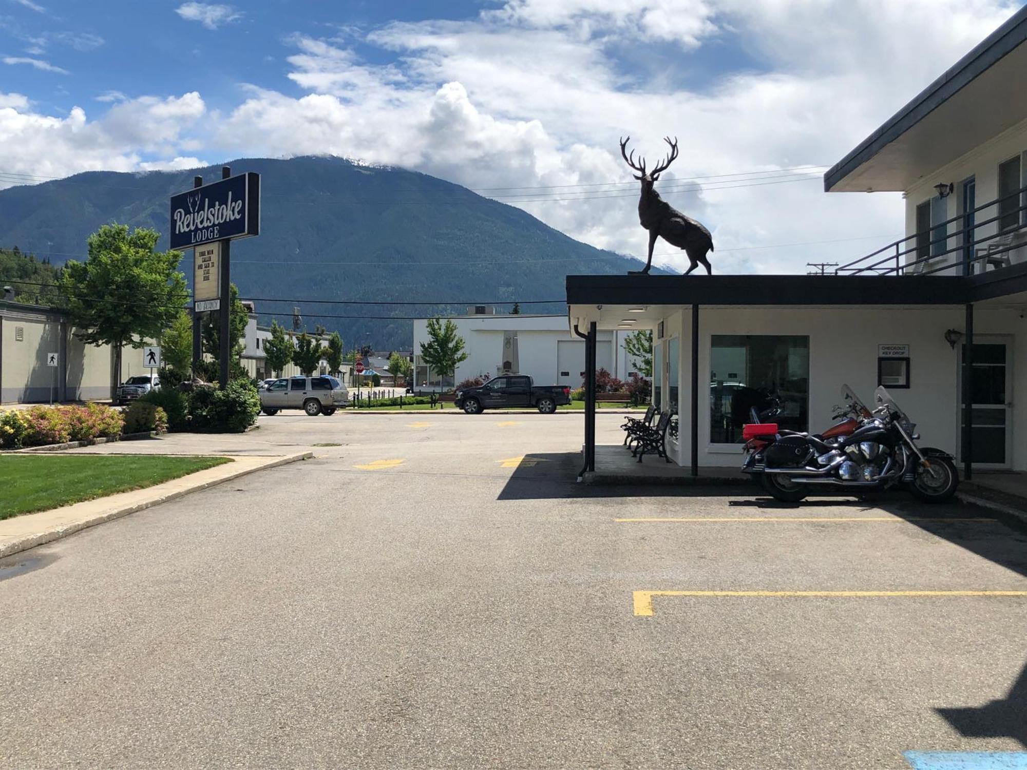 Motel Revelstoke Lodge Revelstoke