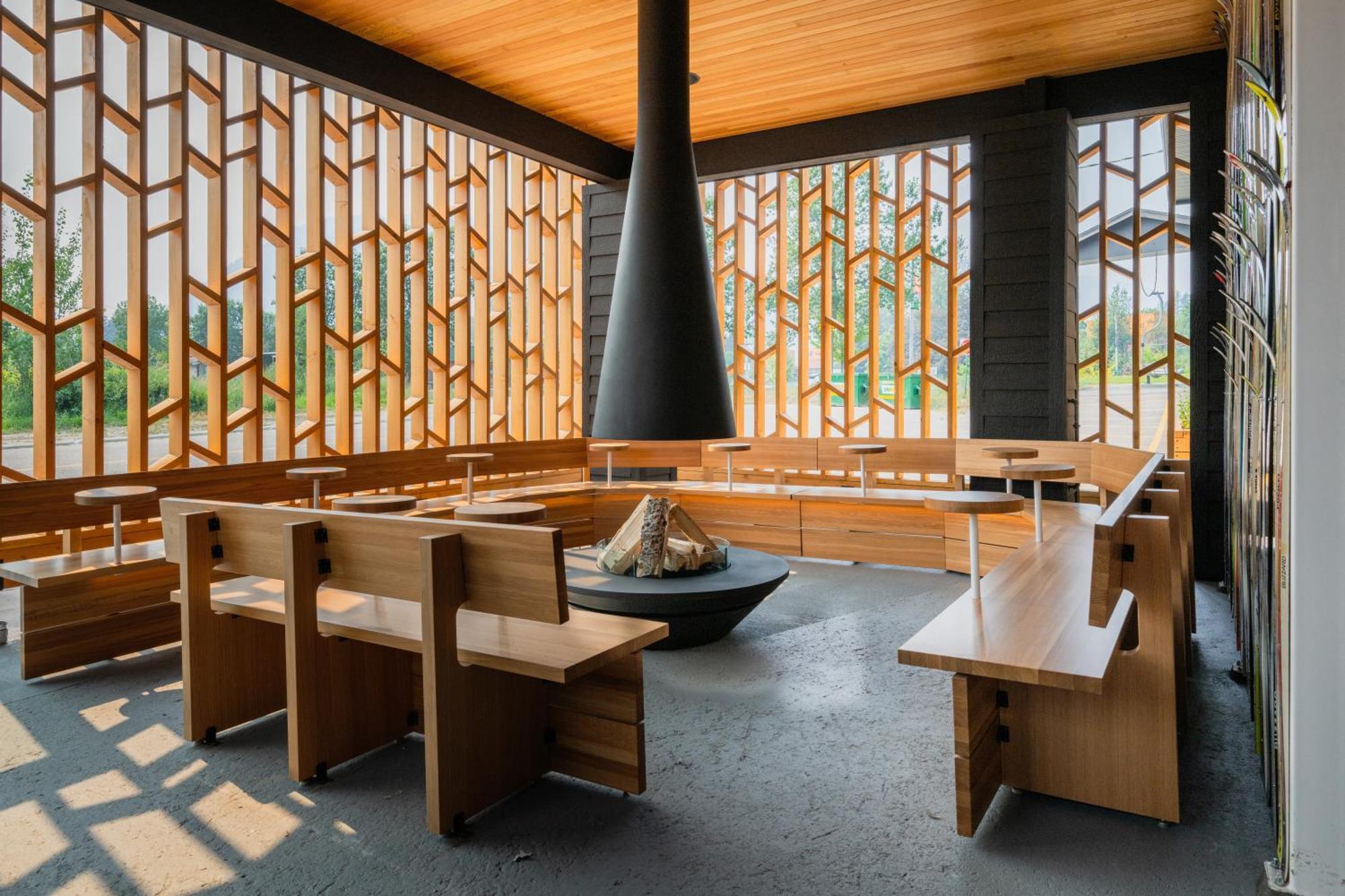 Hotel Vrge Revelstoke