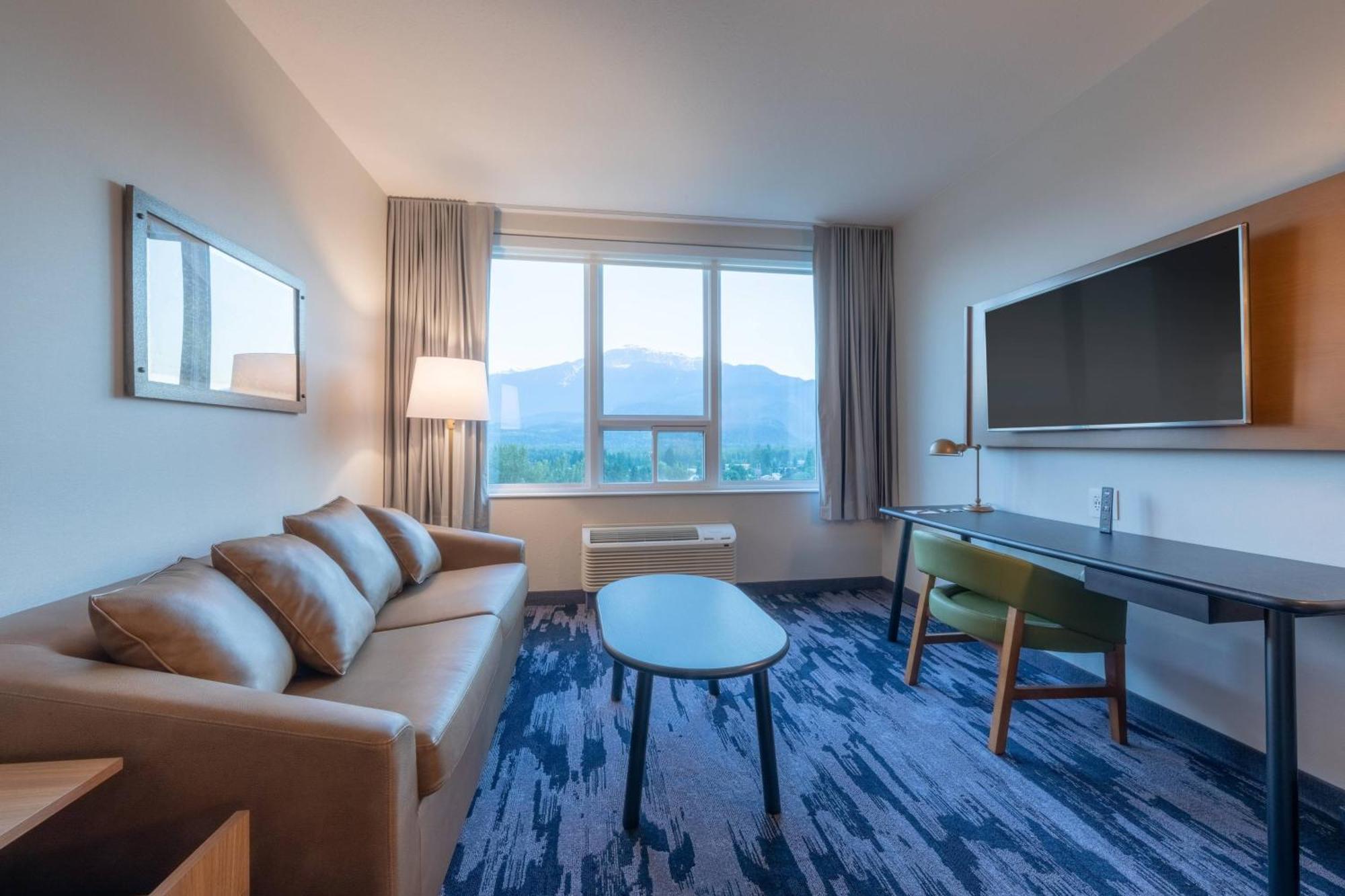 Fairfield By Marriott & Hotel Revelstoke