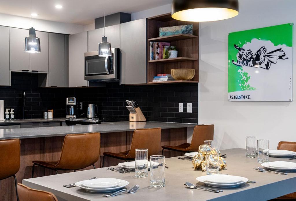 Apartment Revel In The Stoke By Vacations Revelstoke