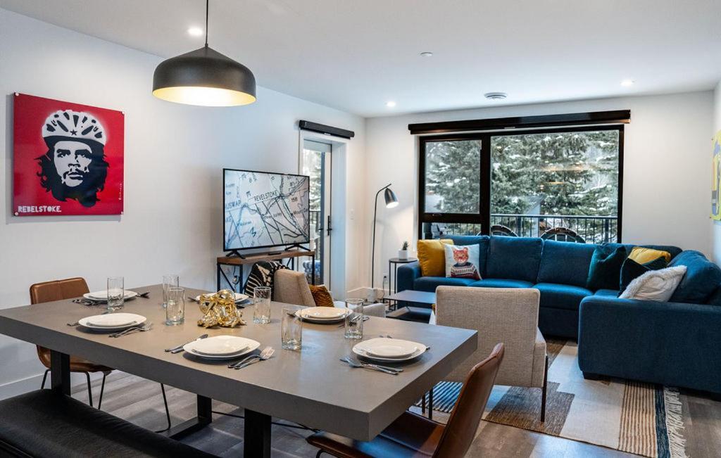 Revel In The Stoke By Vacations Apartment