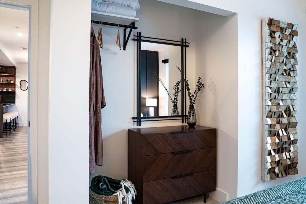 Apartment Knuckle Hucks By Vacations Revelstoke
