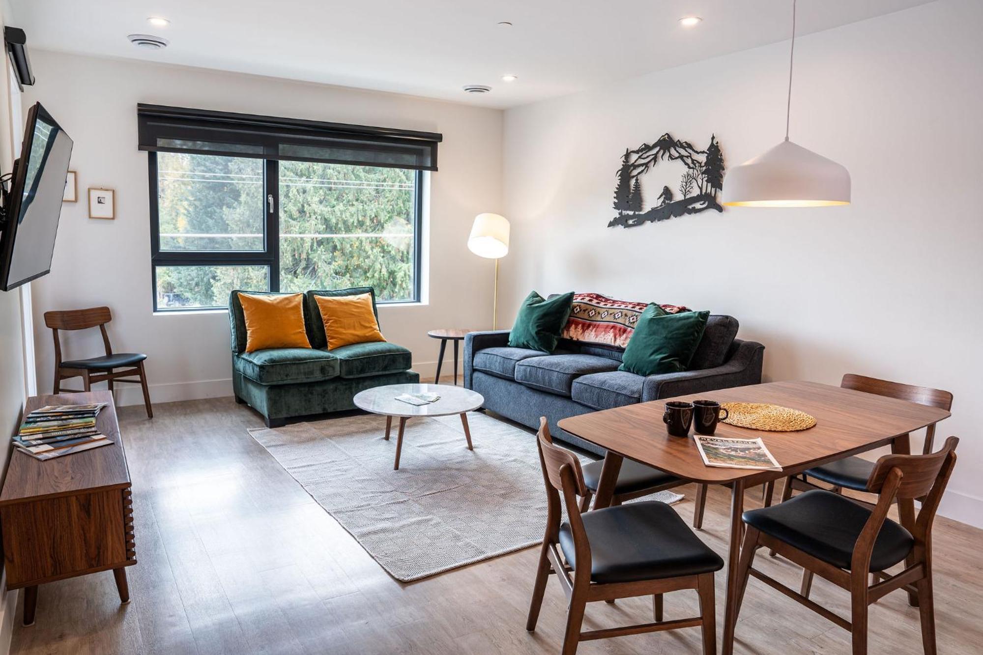 Apartment Wildflower Retreat By Vacations Revelstoke