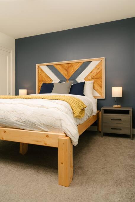 The Nest - With Hot Tub & Bbq * Revelstoke