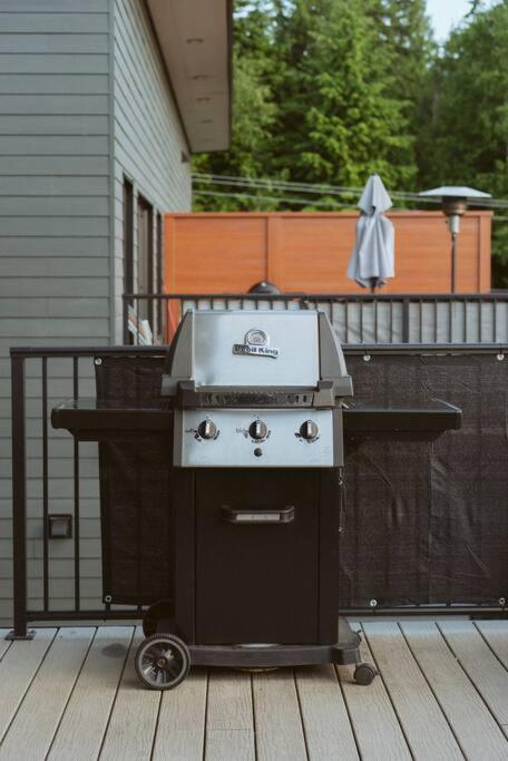 The Nest - With Hot Tub & Bbq *