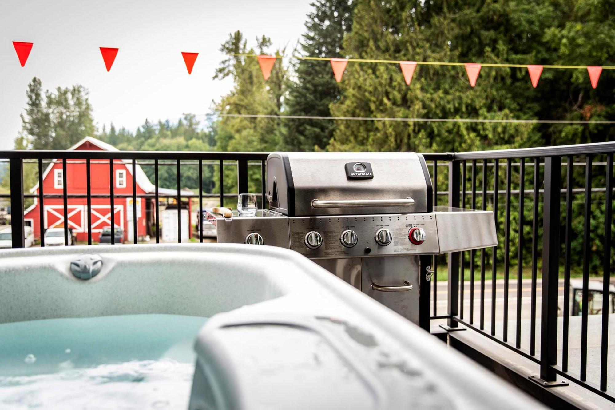 Holiday home The Bear Lair - 2 Bedroom With Hot Tub