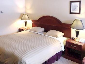Revelstoke Lodge Motel 2*