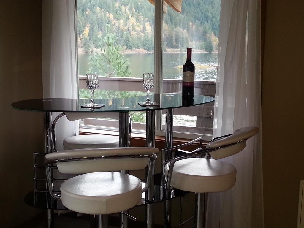 Top Hat Terrace Vacation Holiday home Revelstoke