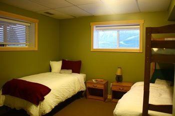Hotel Basecamp By Vacations Revelstoke
