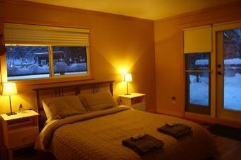 Hotel Basecamp By Vacations *