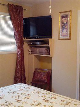 Alpenrose Revelstoke Bed & Breakfast Revelstoke