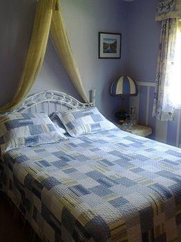 Bed & Breakfast Alpenrose Revelstoke Bed & Breakfast