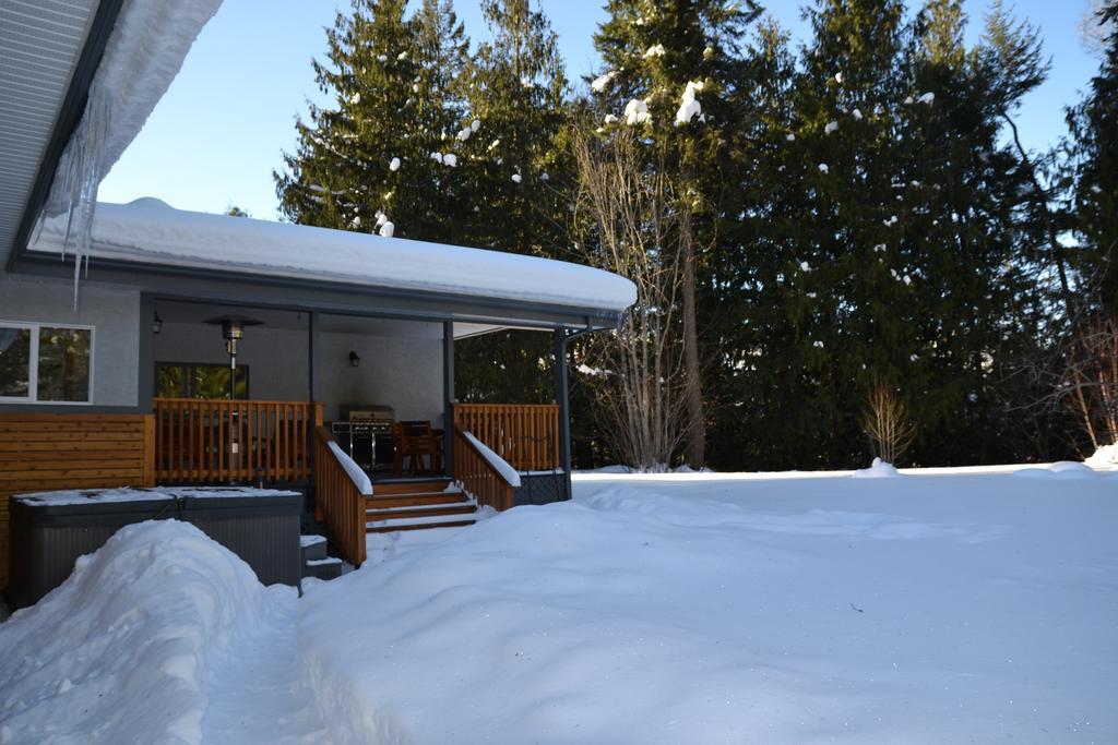 The Pines Bed & Breakfast 2*