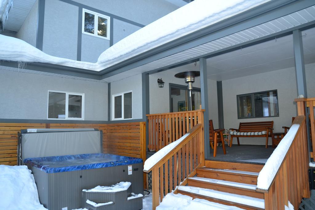 Bed & Breakfast The Pines Revelstoke
