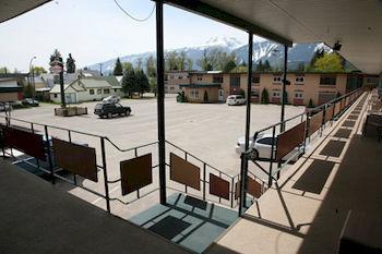 Motel Alpine & Revelstoke