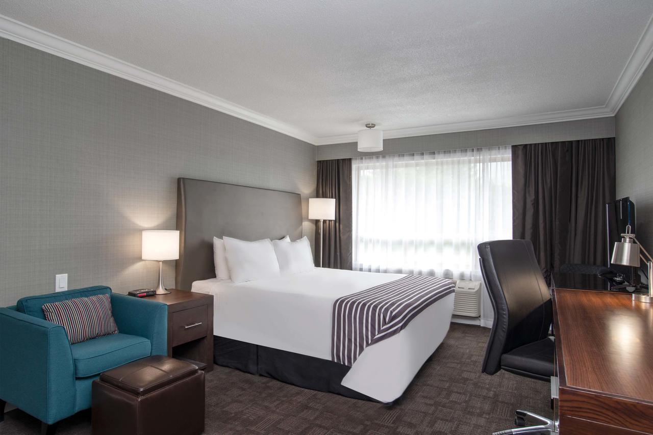 Hotel Sandman 3*