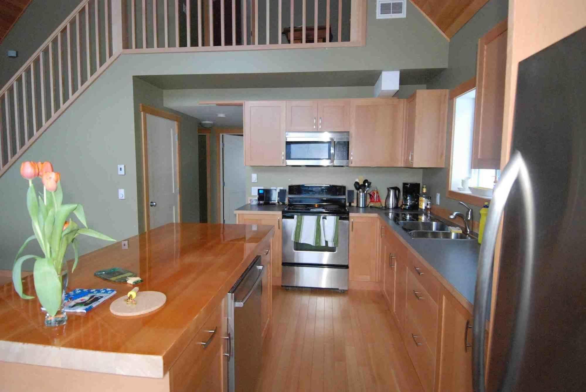 Stoke By Vacations Hotel Revelstoke