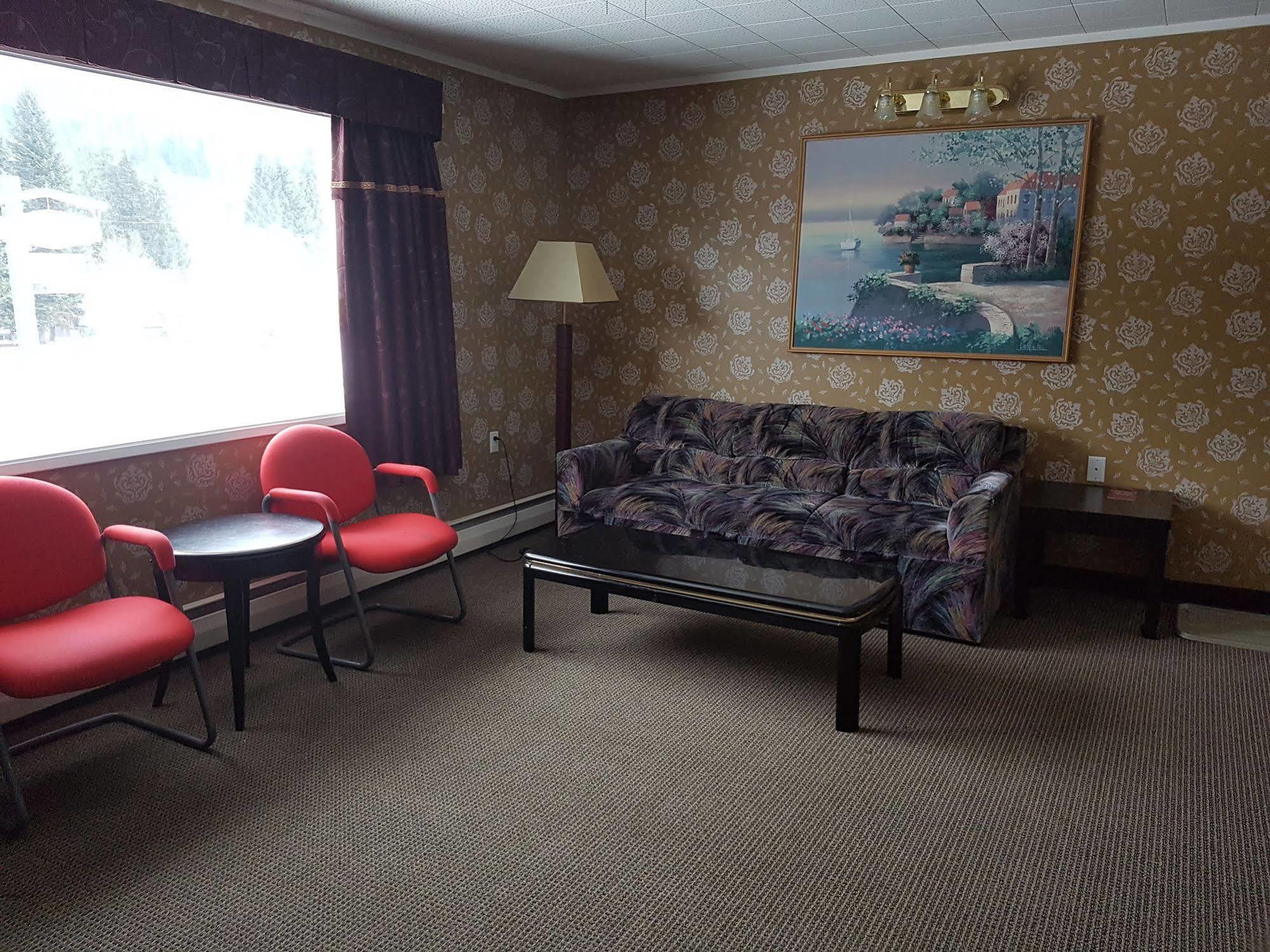 Motel Alpine &