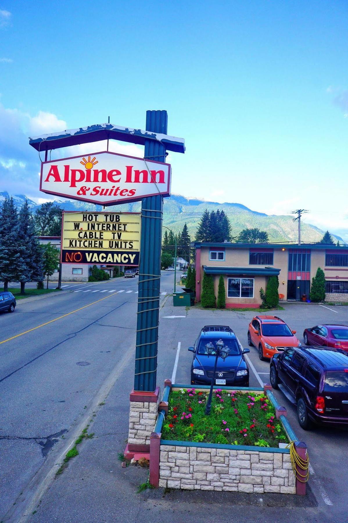 Alpine & Motel