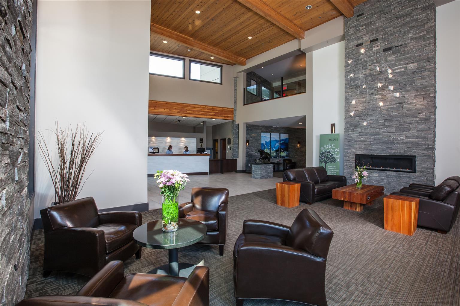 Western 4* Revelstoke