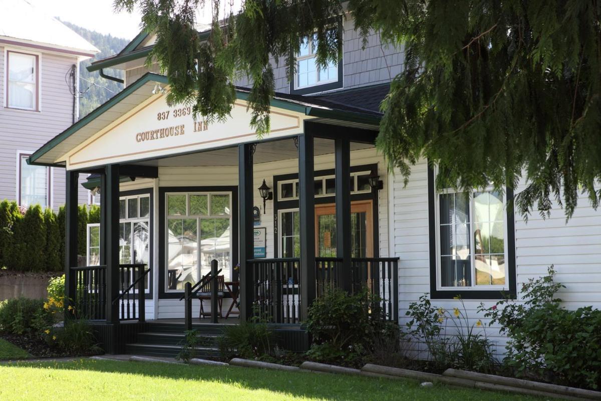 Courthouse Hotel