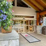 Coast Hillcrest Hotel