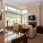 Sutton Place Hotel Revelstoke Mountain Resort