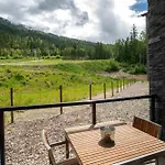 Sutton Place Hotel Revelstoke Mountain Resort