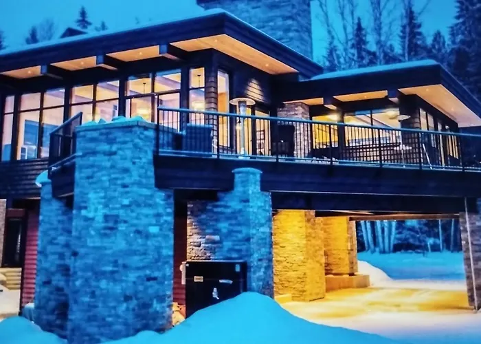 Five Peaks Chalet