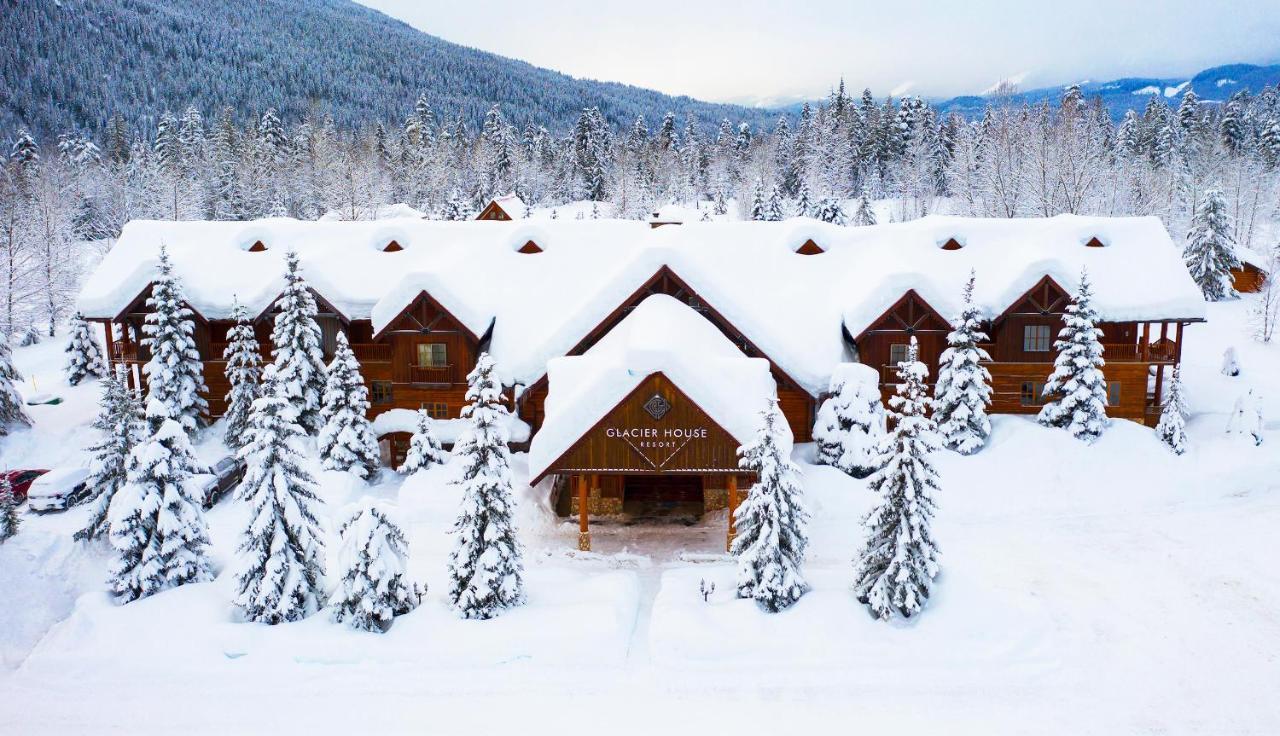 Resort Glacier House & 4*