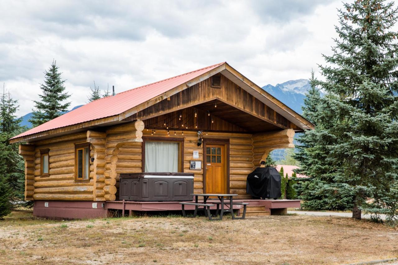 Resort Glacier House & 4*