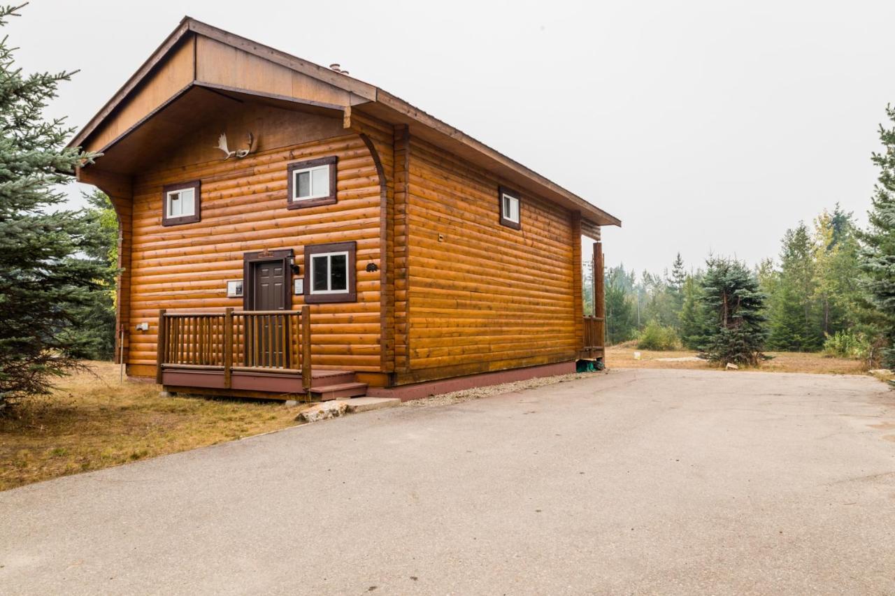 Resort Glacier House & 4*