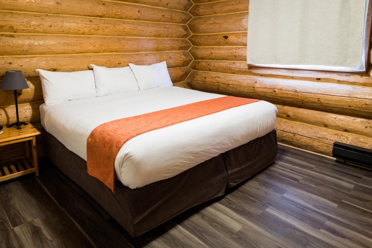 Glacier House & Resort Revelstoke