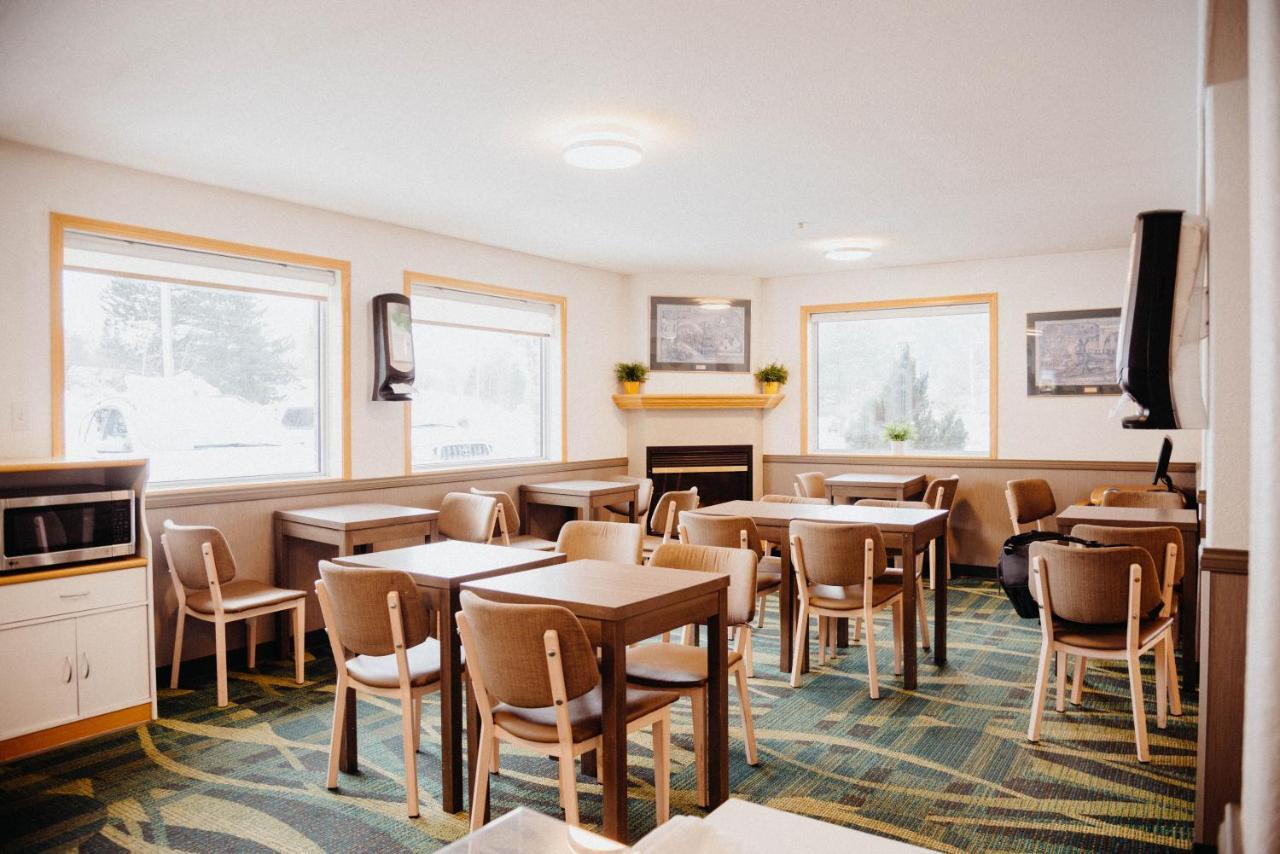 Super 8 By Wyndham Bc Revelstoke