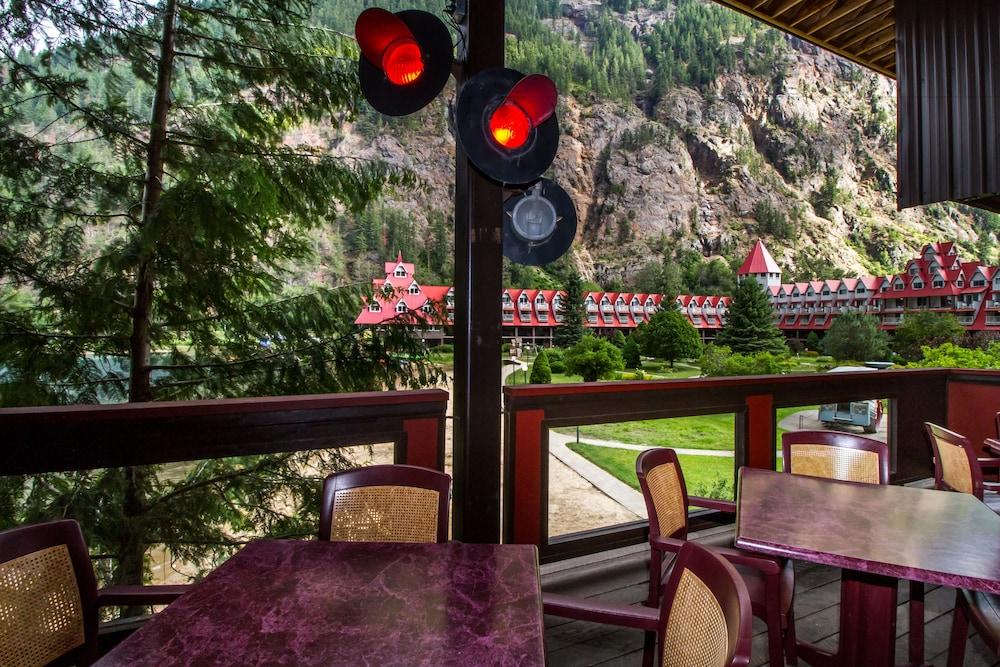 Hotel Three Valley Chateau