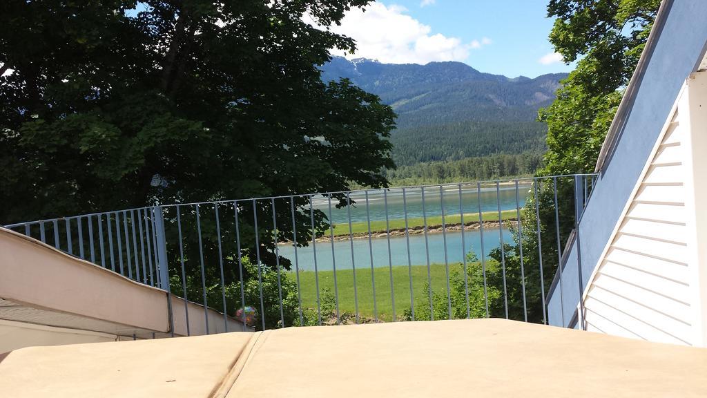 On The River Inn Revelstoke