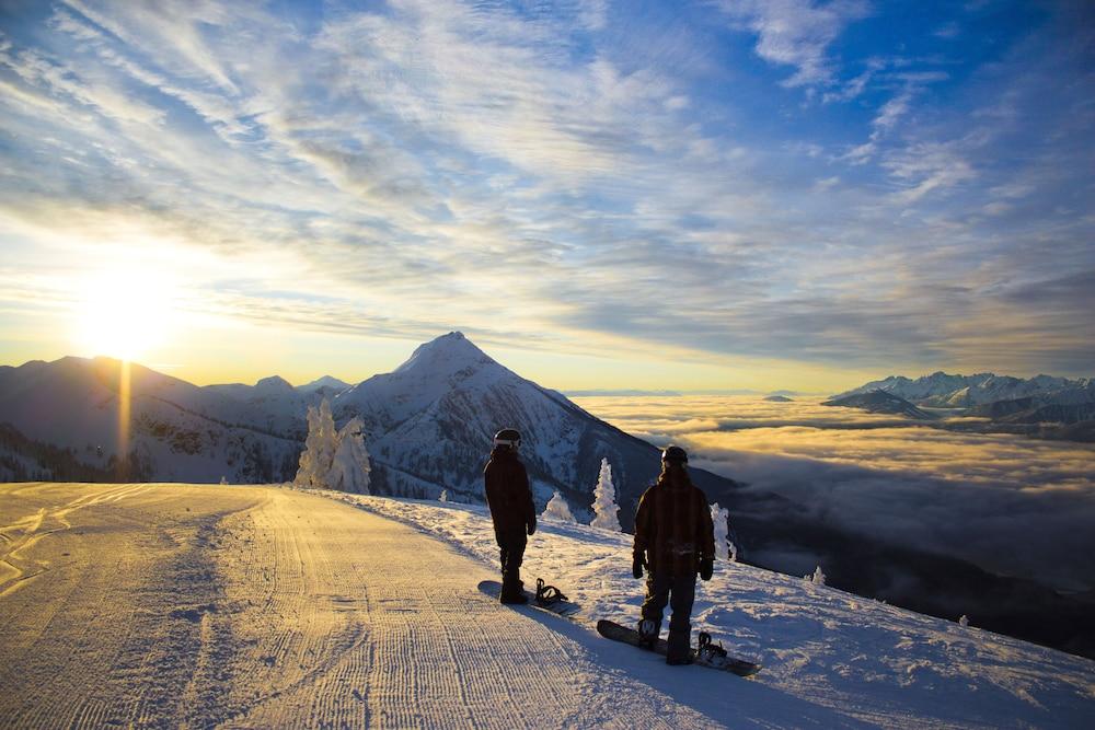 Sutton Place Mountain Resort Revelstoke