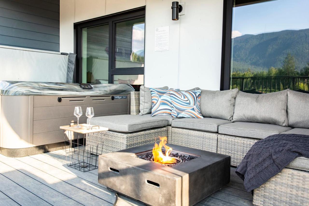 The Shred Shack - Stylish Revelstoke